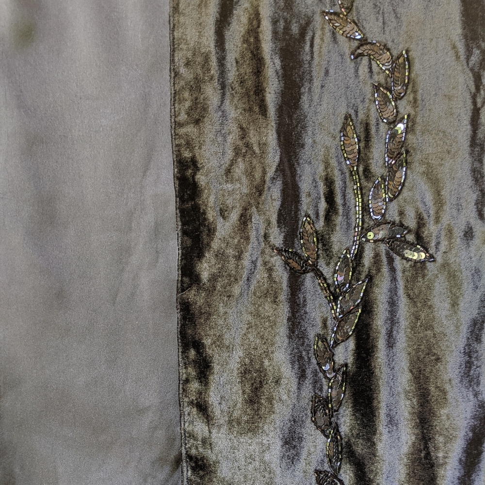 Kenneth Cole Black Velvet Scarf - Picture 5 of 7